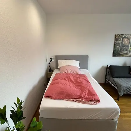 Apartment An Der Düsseldorfer Grenze - Top-anbindung Messe, Arena&airport