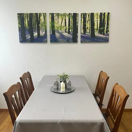 An Der Düsseldorfer Grenze - Top-anbindung Messe, Arena&airport Apartment
